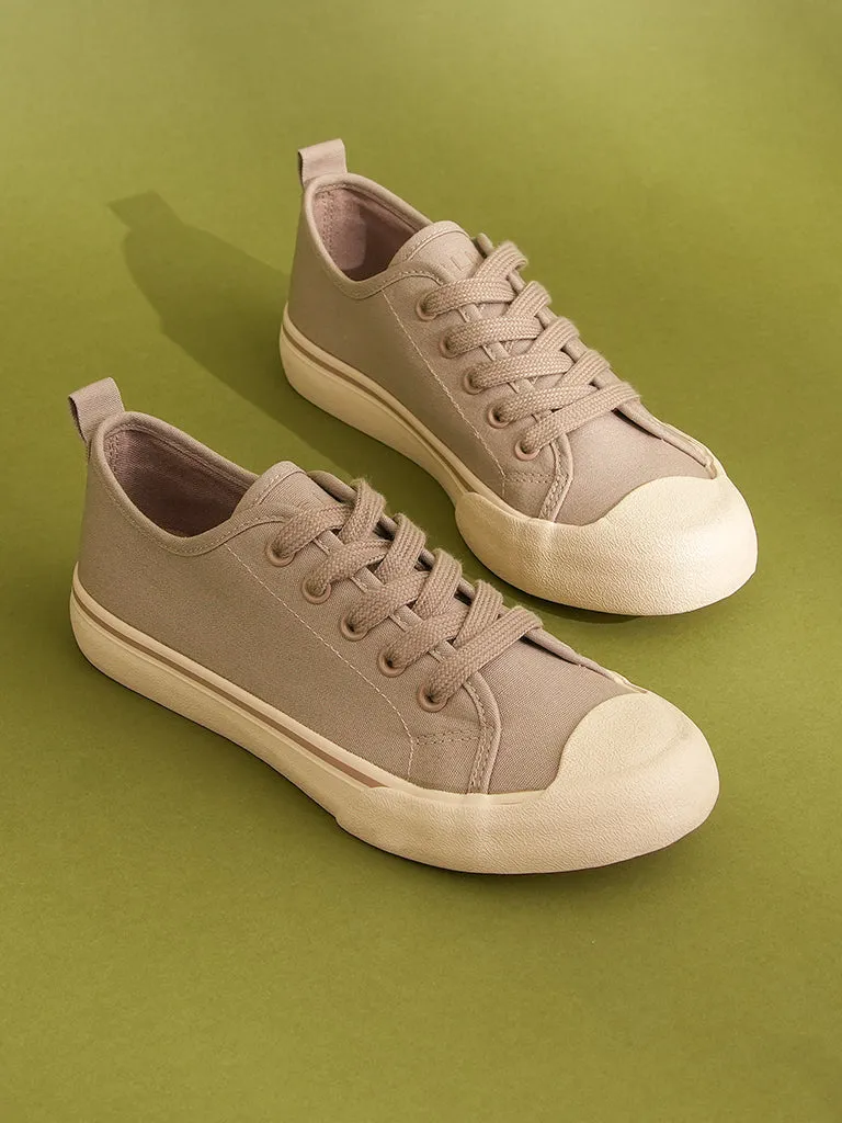 Chennai Lace up Sneakers